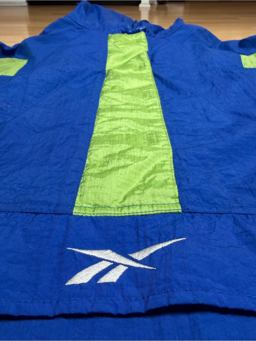 Retro Reebok Windbreaker - Picture 5 of 6